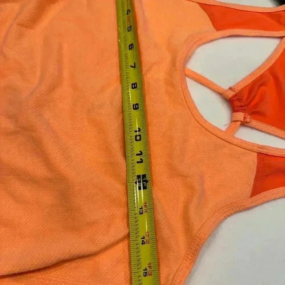 Athleta tank with built in bra & racer back removable pads size XS grey new - Picture 8 of 8